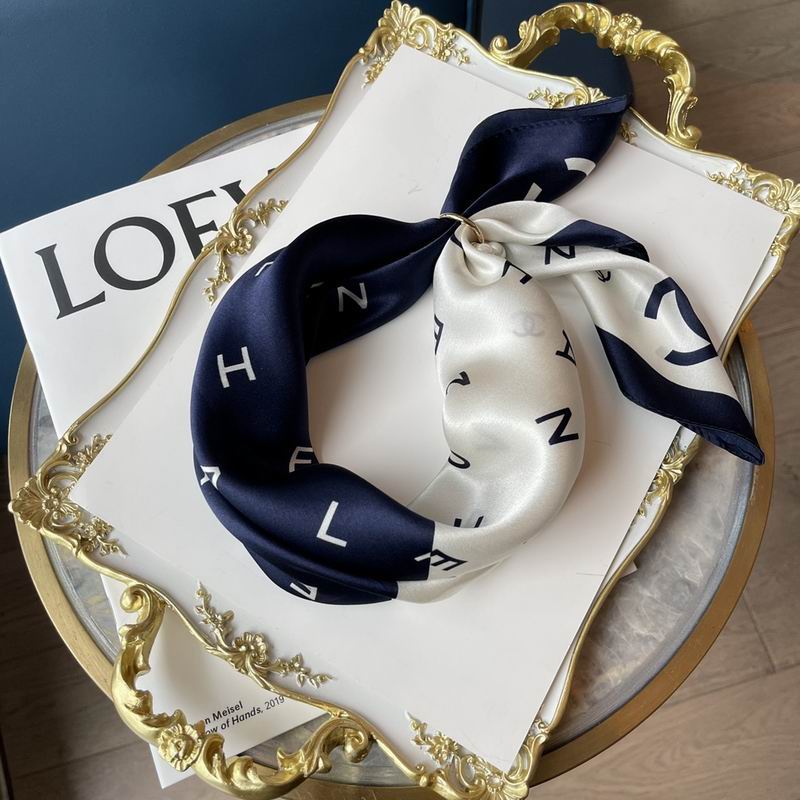 Chanel silk scarf 53X53cm E12 (2)